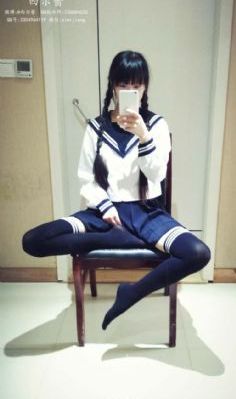 年轻的妻子1