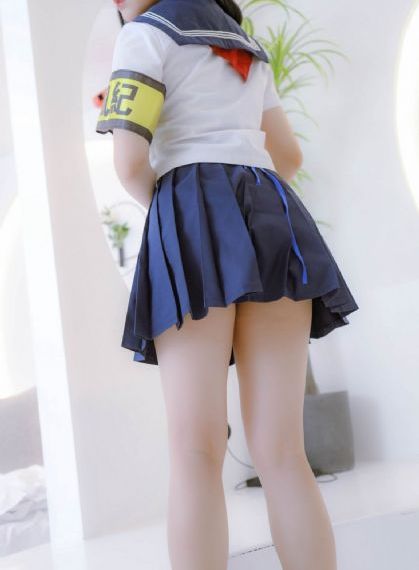 邻居的姐姐